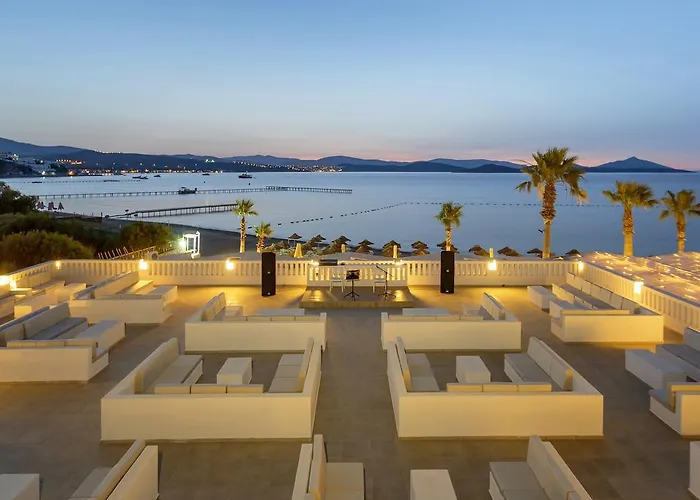 Otel Cocos The Club 4*